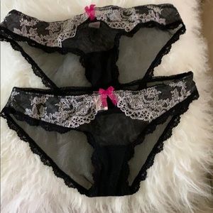 Victoria’s Secret Dream Angels Cheekini underwear